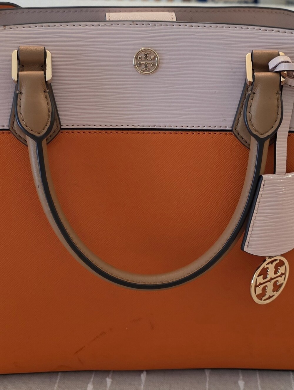 Tory Burch Robinson Orange and Light Pink Leather Purse with Gold Hardware - Picture 3 of 7